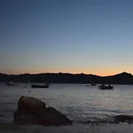 Captain's Boathouse, * Klima (Milos)