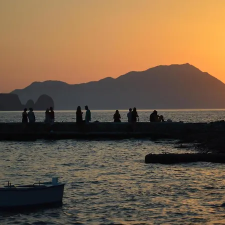 Tatil Evi Captain's Boathouse, Klima (Milos)