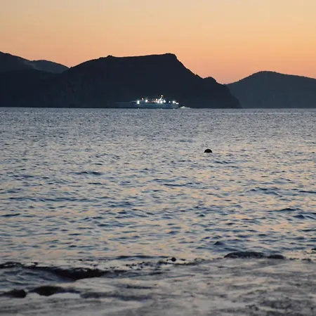 Casa de Férias Captain's Boathouse, Klima (Milos)