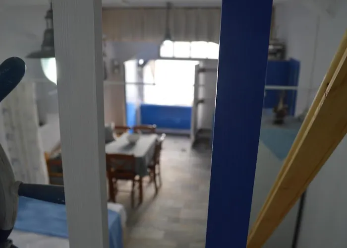 Holiday home Captain's Boathouse, Klima (Milos)