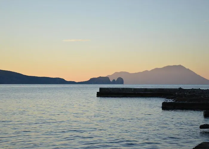 Captain's Boathouse, *