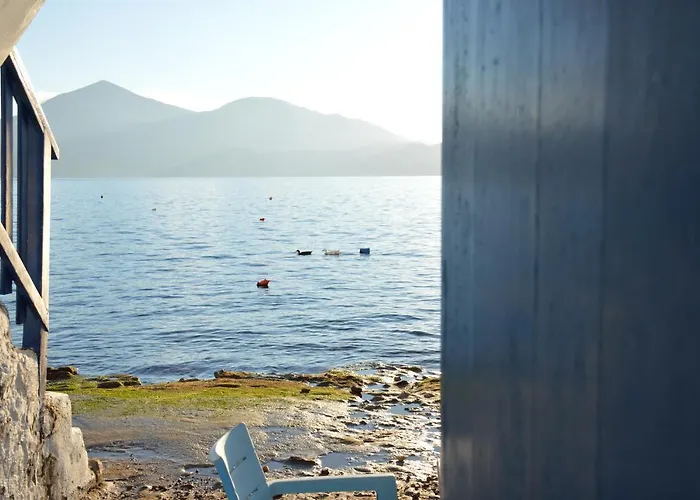 Captain's Boathouse, *