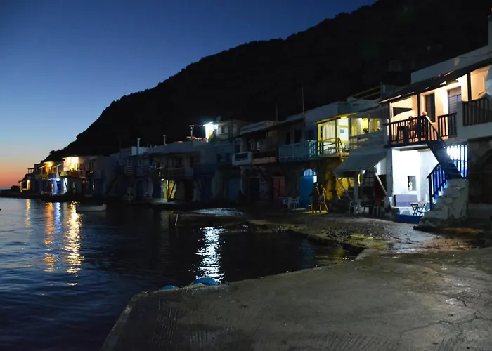 Holiday home Captain's Boathouse,