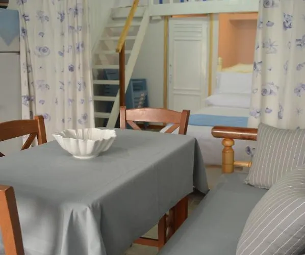 Holiday home Captain's Boathouse, *