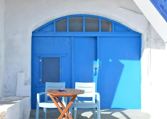 Captain's Boathouse, Holiday home